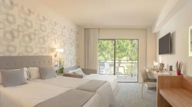 RH Corona del Mar