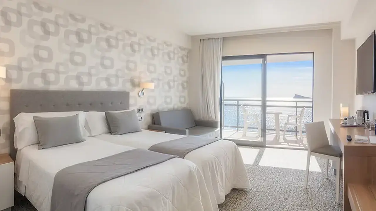 RH Corona del Mar
