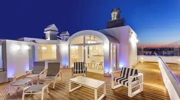 Rhodos Horizon City- Adults only