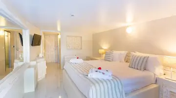Rhodos Horizon City- Adults only