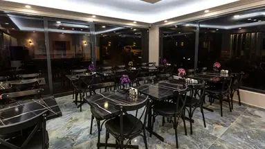 Ria Suites Hotel