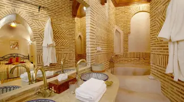 Riad Alida