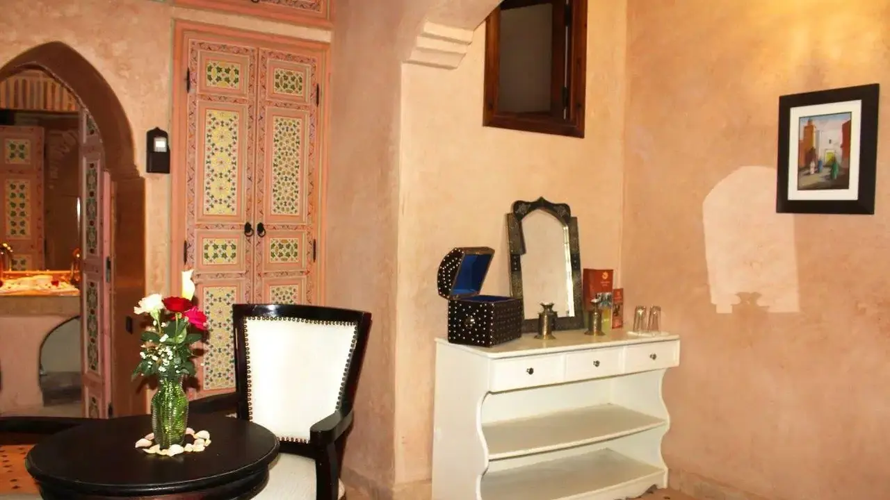 Riad Alida