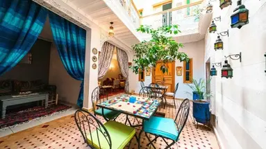 Riad Kiyanjana