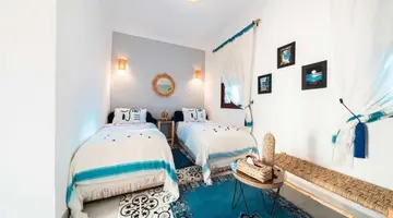 Riad Kiyanjana