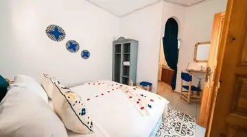 Riad Kiyanjana