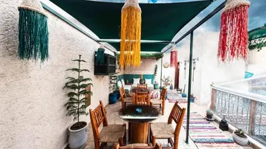 Riad Kiyanjana