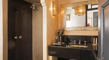 Riad Star