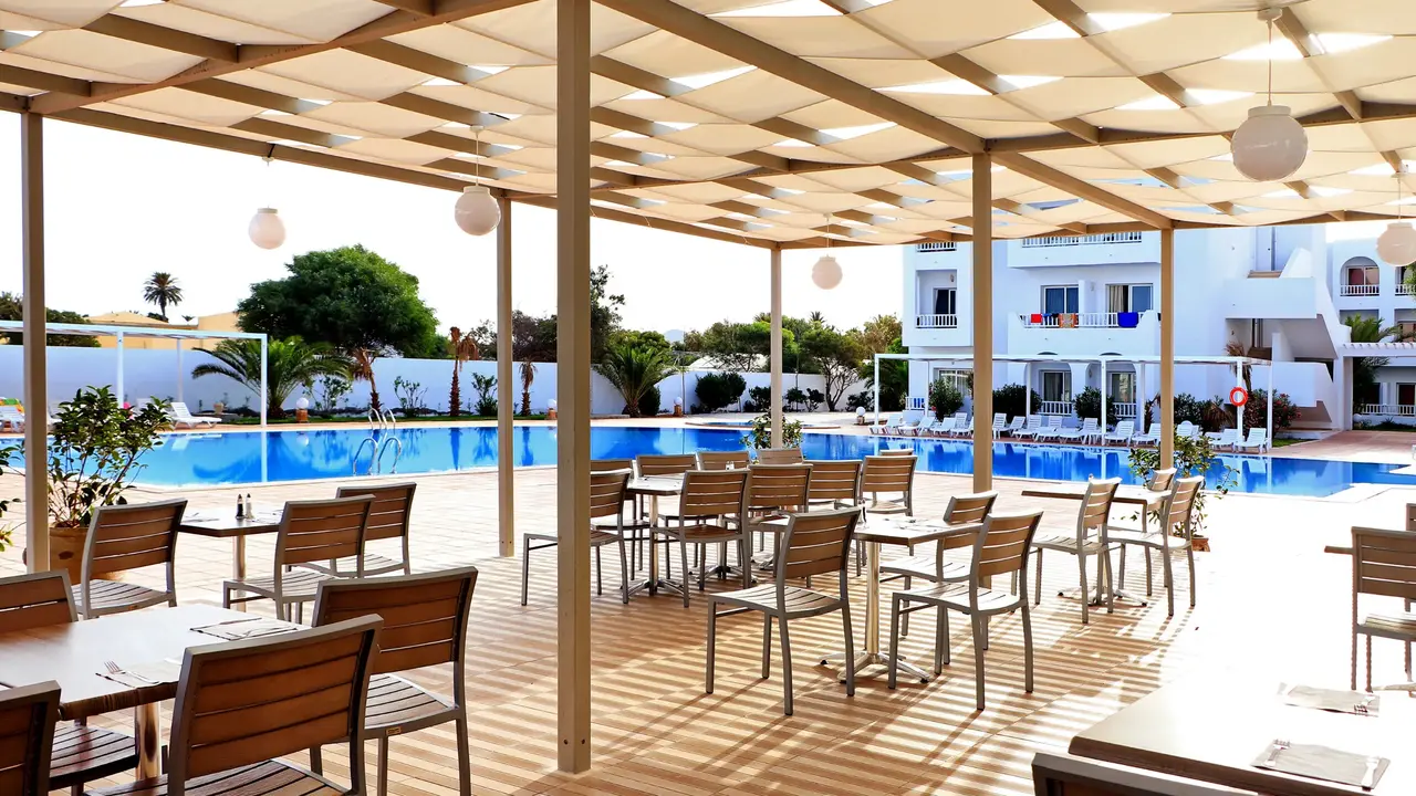 RIADH MENINX DJERBA