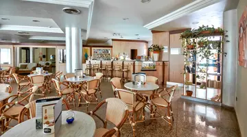 Rina Blu Hotel