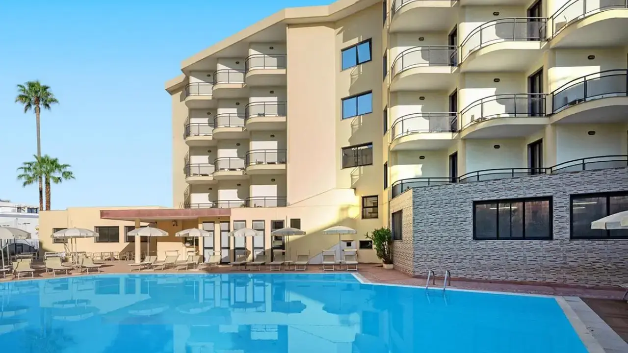 Rina Hotel