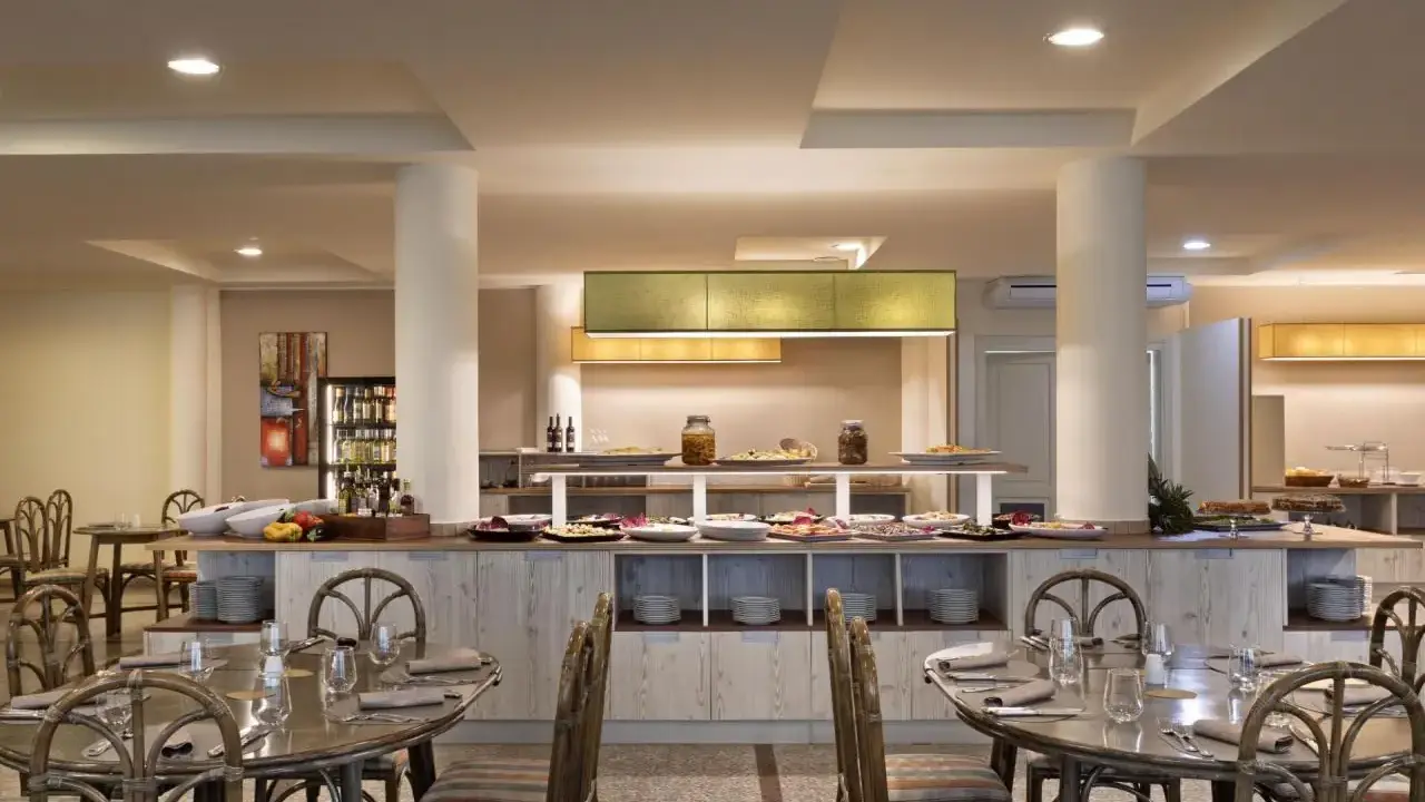 Rina Hotel