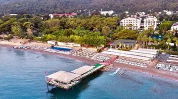 Ring Beach Hotel