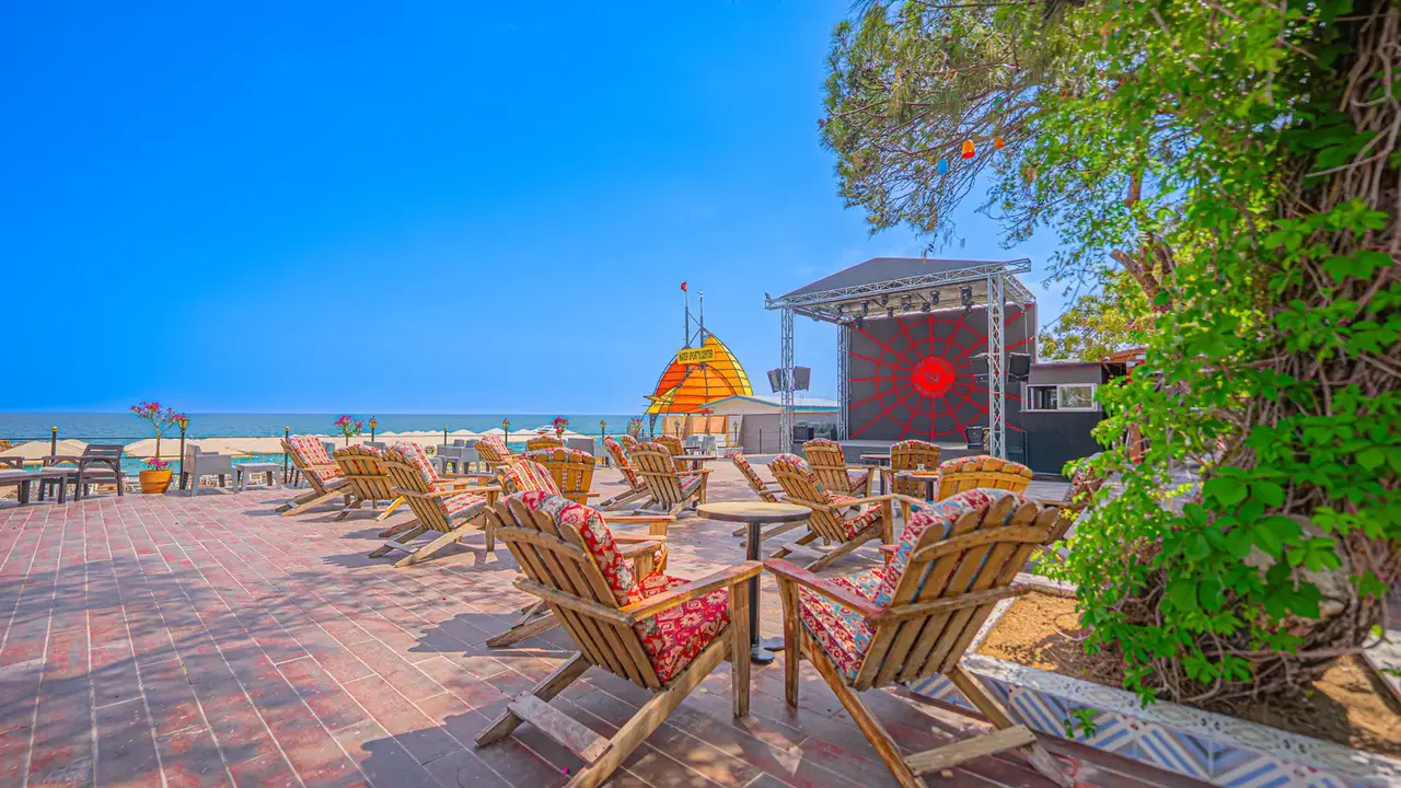 Rios Beach Hotel