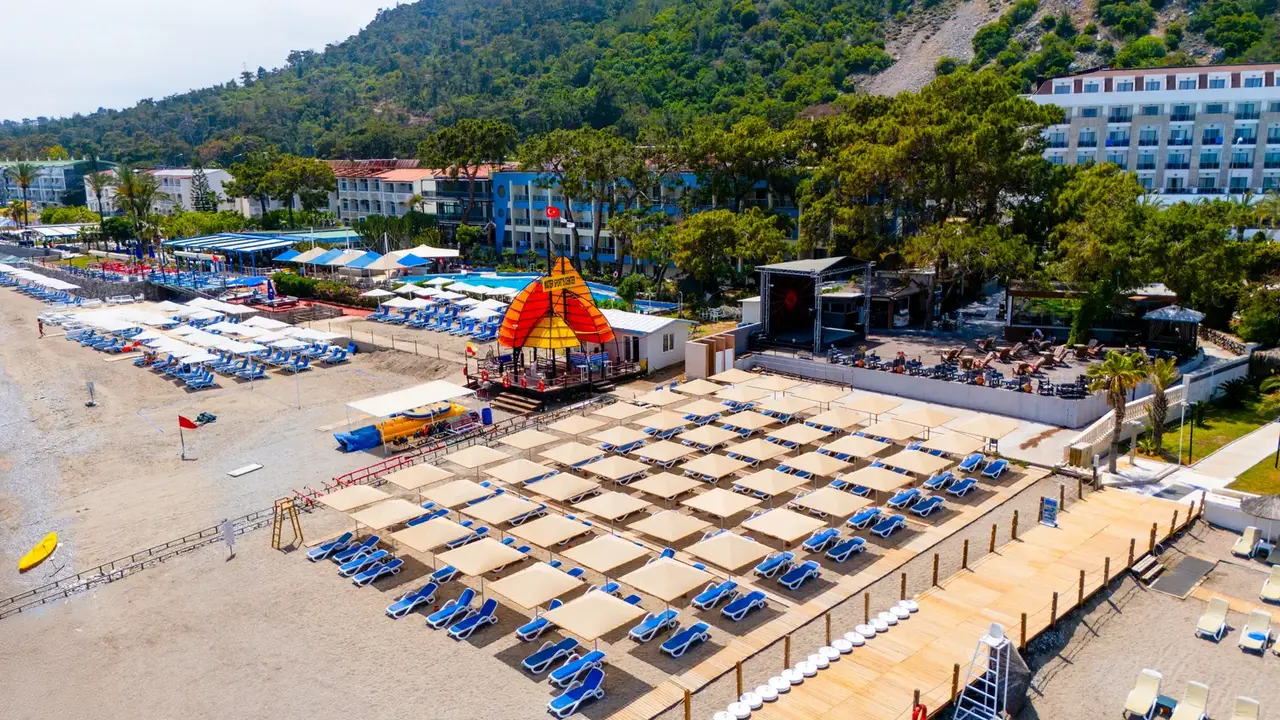 Rios Beach Hotel
