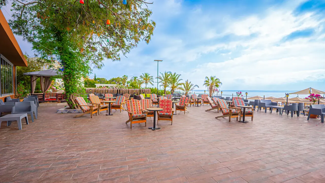Rios Beach Hotel