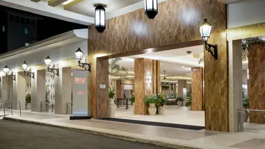 Riu Flamingos