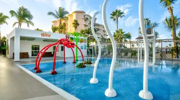 Riu Flamingos