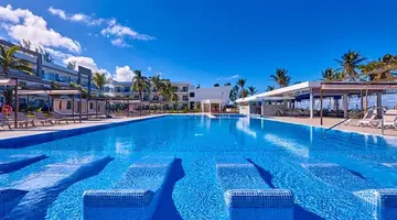 RIU Palace Mauritius (Adults Only Hotel) (Ex RIU Le Morne)