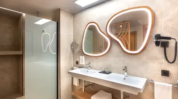 RIU PALACE SWAHILI-ADULTS ONLY
