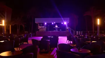 RIU Palace