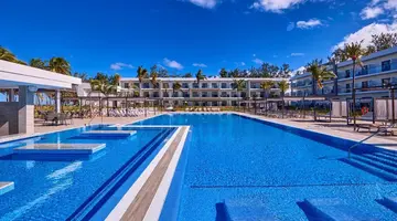 RIU Palace