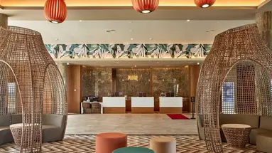 RIU Palace