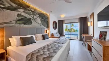 RIU Palace