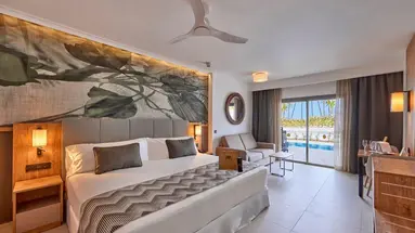 RIU Palace