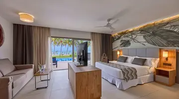 RIU Palace