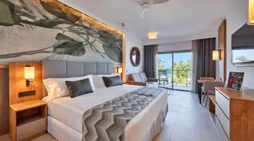 RIU Palace