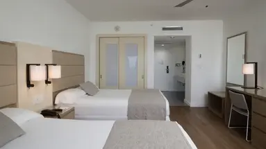 Riu Plaza Miami Beach 4