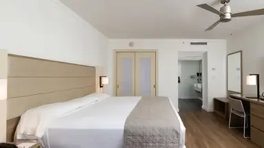 Riu Plaza Miami Beach 4