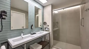 RIU TURQUOISE MAURITIUS(Ex RIUCreole )