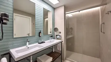 RIU Turquoise