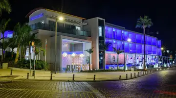 River Rock Hotel