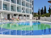 River Rock Hotel