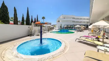 River Rock Hotel