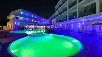 River Rock Hotel