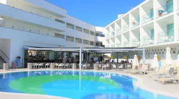 River Rock Hotel