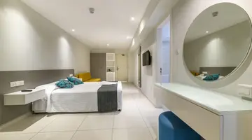 River Rock Hotel
