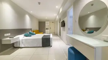 River Rock Hotel