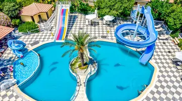 Riverside Garden Resort
