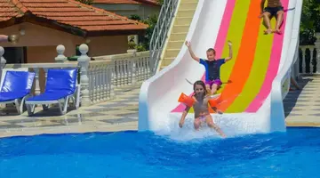 RIVERSIDE GARDEN RESORT
