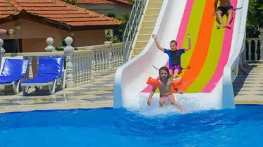 RIVERSIDE GARDEN RESORT