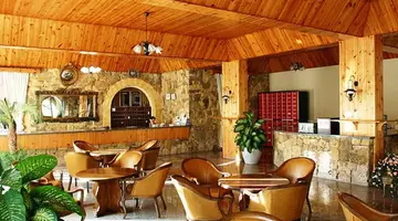 RIVERSIDE GARDEN RESORT