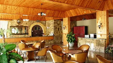 RIVERSIDE GARDEN RESORT