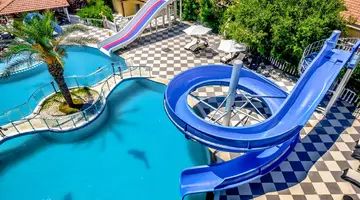 Riverside Garden Resort