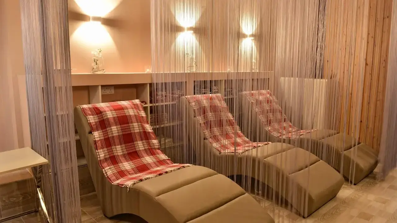 RIVERSIDE GARDEN RESORT