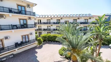RIVERSIDE GARDEN RESORT